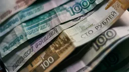 Инфляционные ожидания населения РФ в июне снизились до 12,4% с 13,0% в мае -- ЦБР